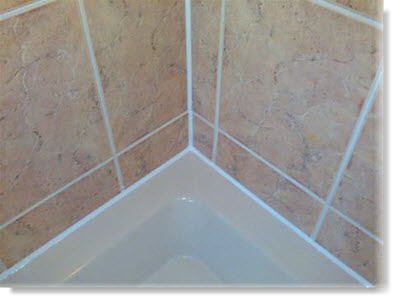 reseal_shower_tray.jpg